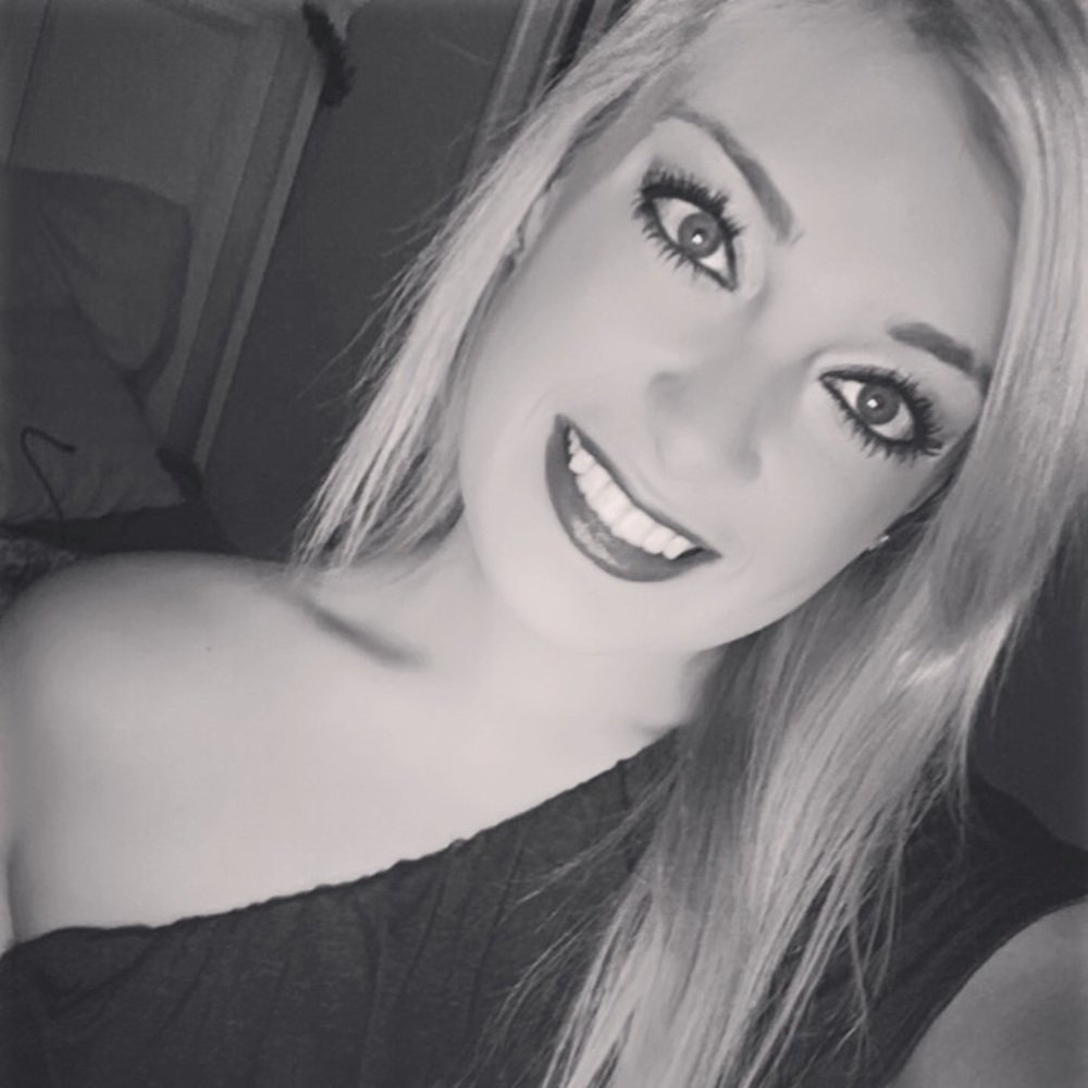 Meet your Posher, Celine